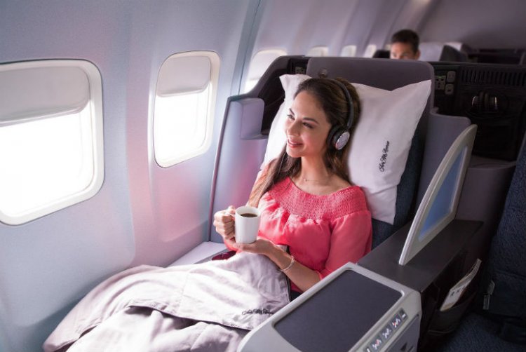 Making the most of united airlines first class onboard experience